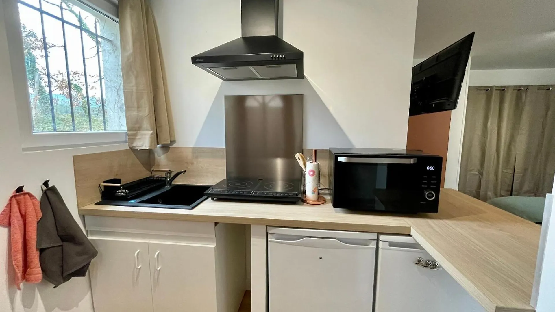 Apartment Appartement A La Campagne L'Isle-sur-la-Sorgue